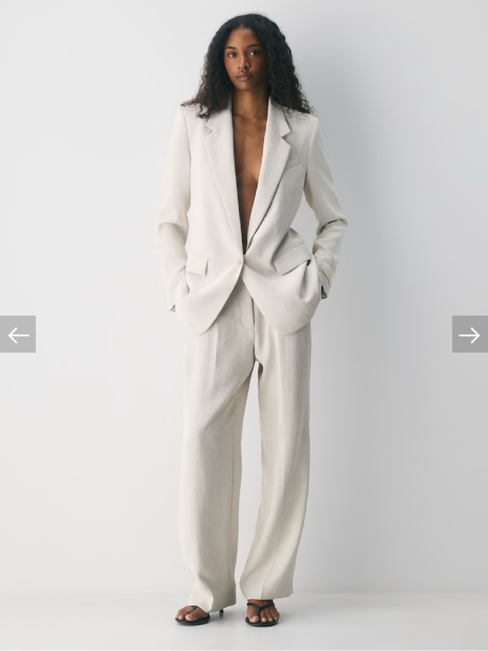 Aritzia Generation Blazer - Crepette